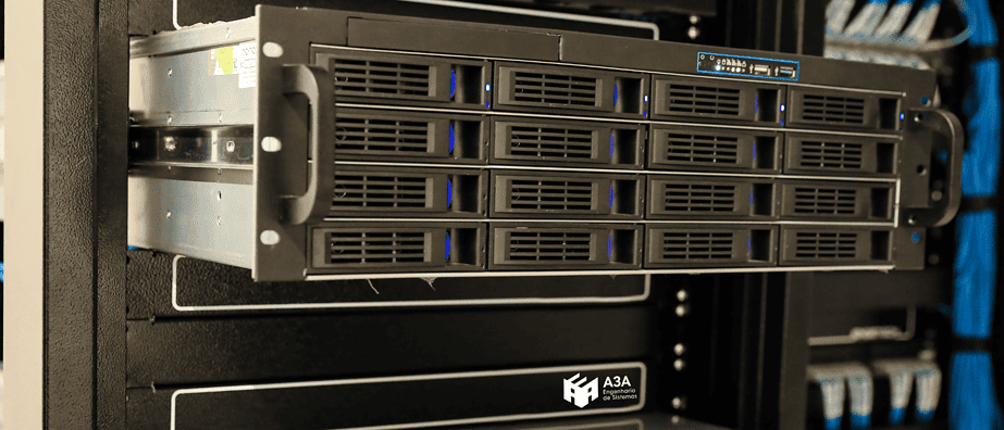 Imagem de um Servidor - Data Center