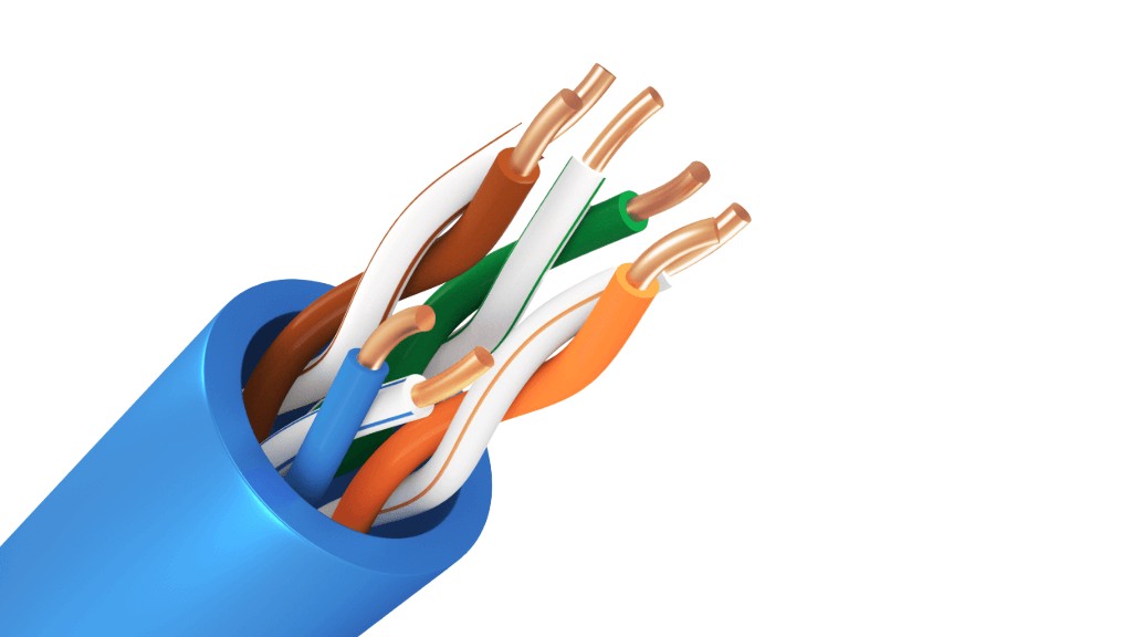 Imagem em close-up de um cabo Ethernet cortado, revelando os pares de fios torcidos internos, mostrando o design intrincado e a codificação de cores que facilitam a transmissão eficiente de dados.